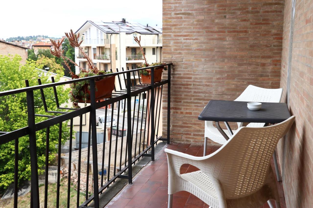 Hotel Clarici Spolète Extérieur photo